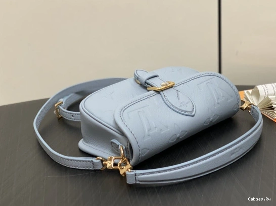 VUITTON Nano Diane-19*10.5*6 CM LOUIS 0413